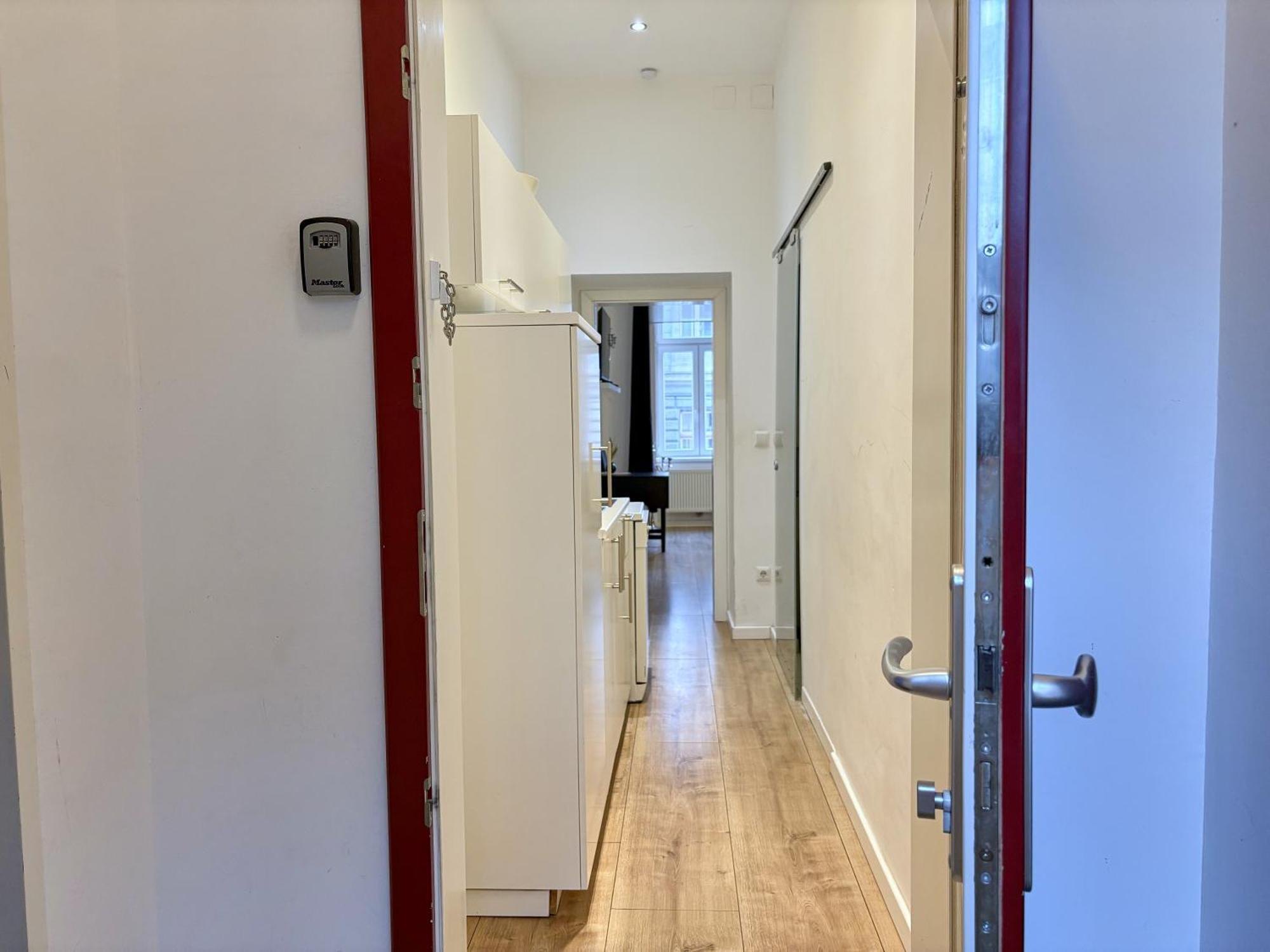Luxurious And Bright, 5 Min To City Center Appartement *